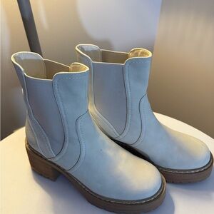 MIA Light Cream Ankle Booties